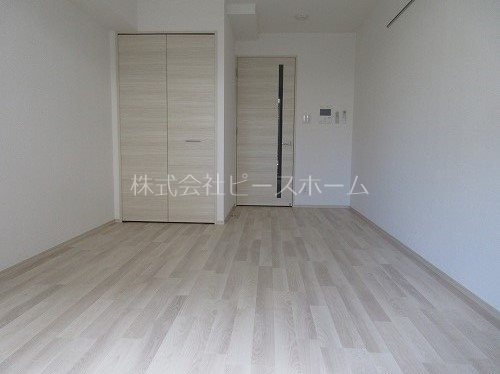 AZEST新桜台 リビング