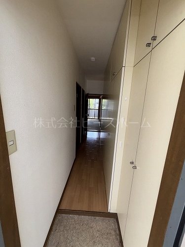 エターナル錦 玄関