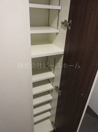 イアース東武練馬Ⅱ 収納