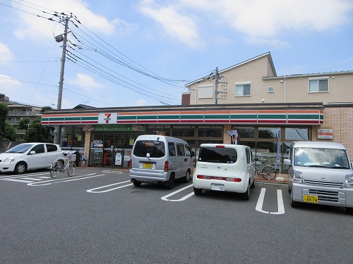 イアース東武練馬Ⅱ コンビニ