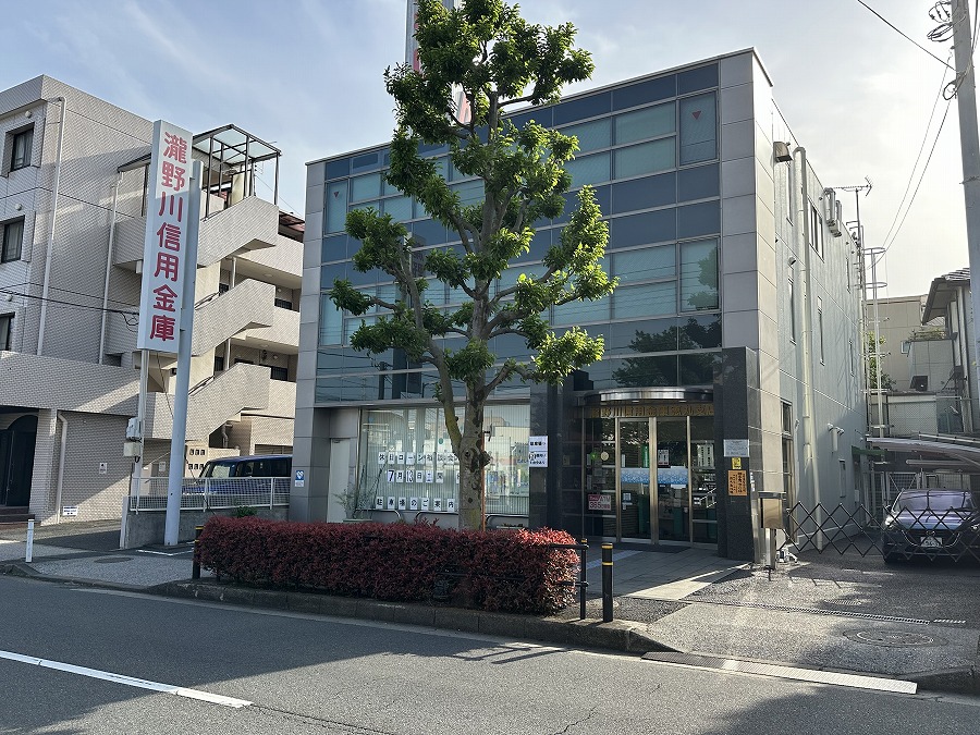 イアース東武練馬Ⅱ 銀行