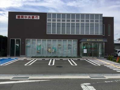 キャスターアベニューⅠ 銀行