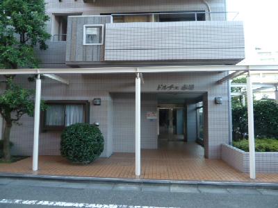 ドルチェ赤堤 エントランス