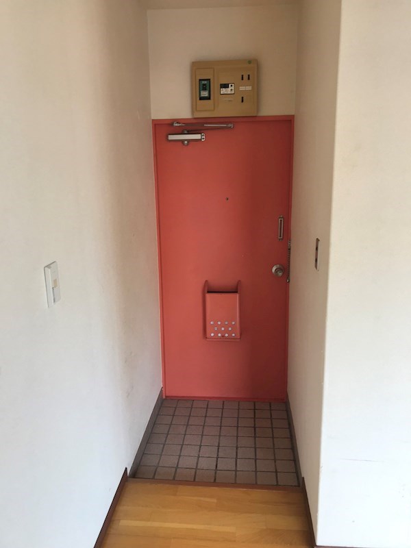 パル千歳 玄関