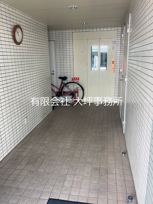 アサヒビル宮坂 エントランス