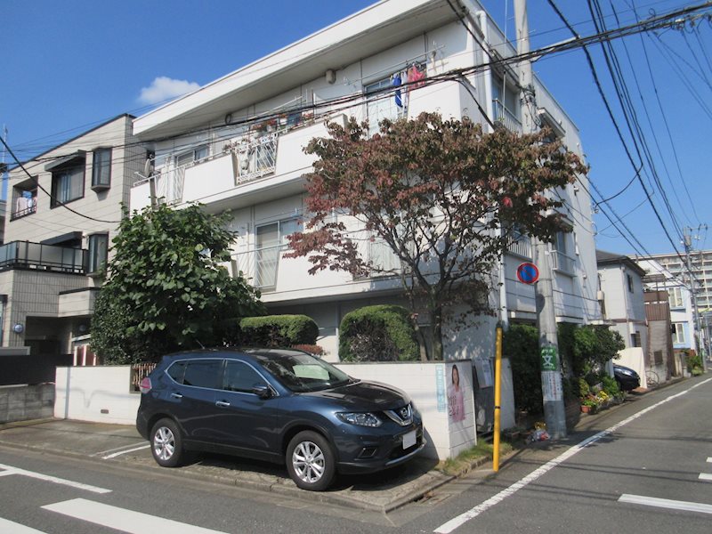 コーポ新井 ロビー