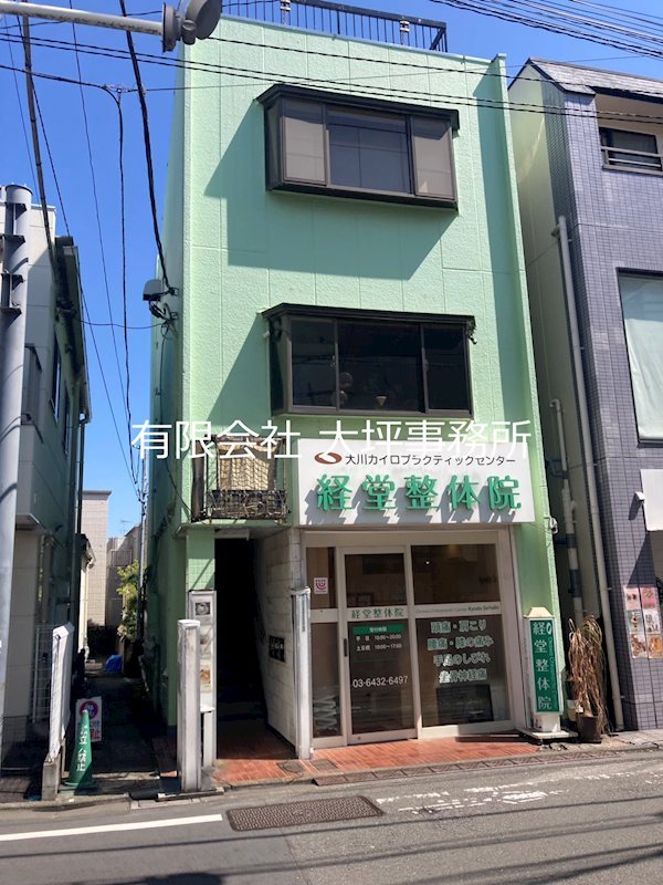 川本ビル ロビー