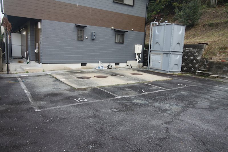 トレジャーハウスひまわり 駐車場