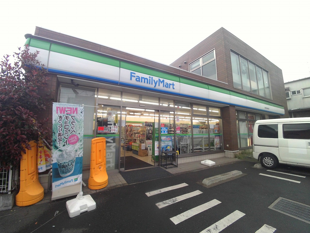 ＰＬＡＺＡＣＯＡＴ　ＵＭＥＧＡＯＫＡ コンビニ