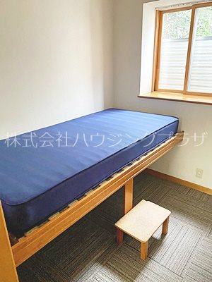 カーサイマイ ベッドルーム