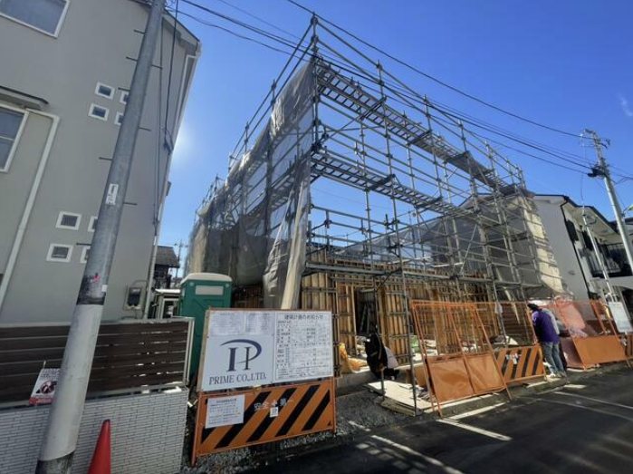 HOUSING STAGE 羽根木 202号室 外観