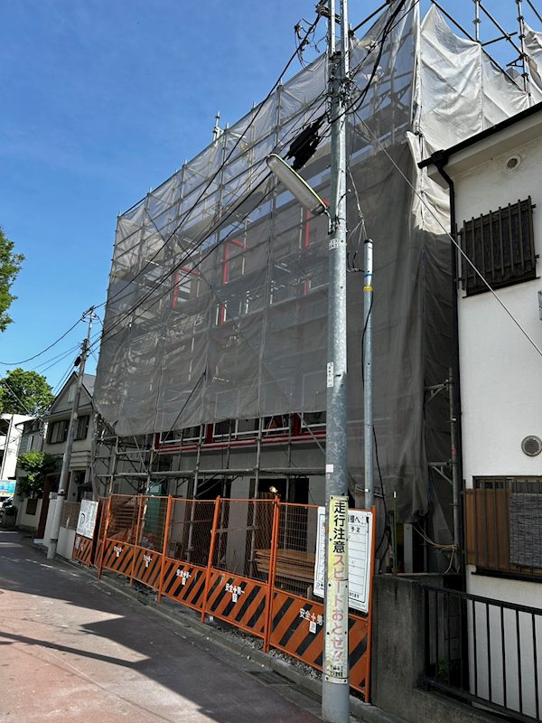 HOUSING STAGE 羽根木 203号室 外観