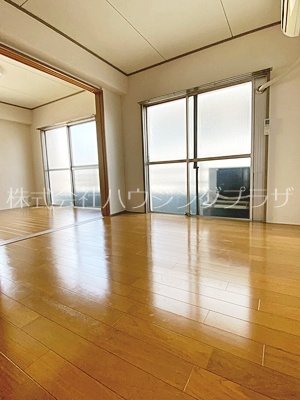 日新ビル リビング