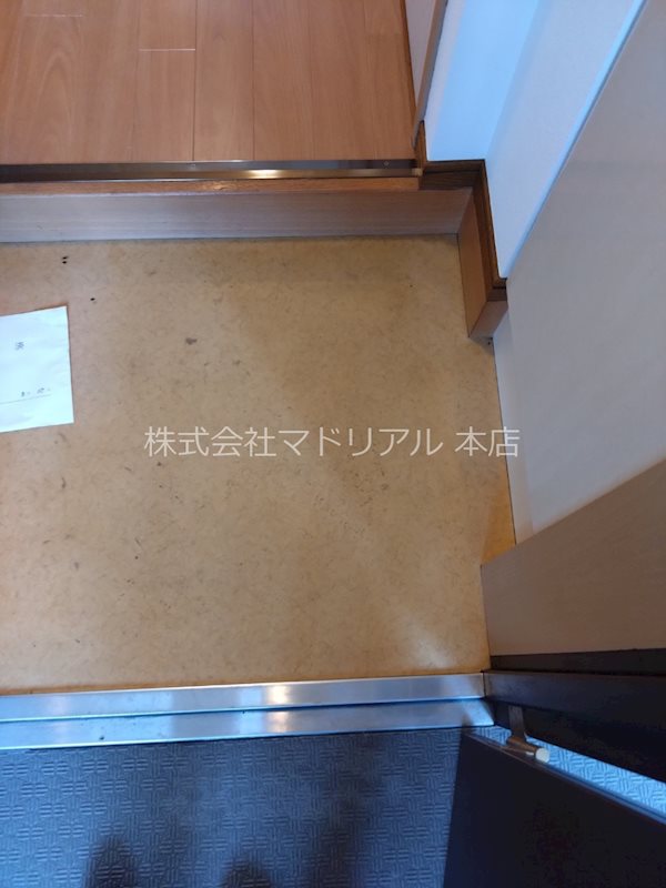 アイフェリーク大森 玄関