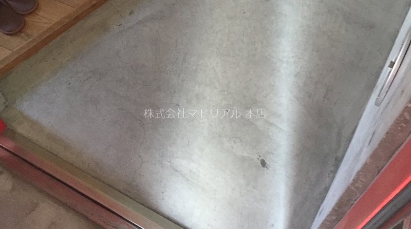 ベンセレーモス  玄関