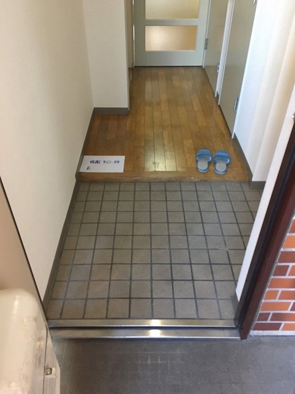 玄関