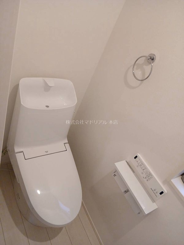 神奈川県藤沢市本町２丁目 トイレ