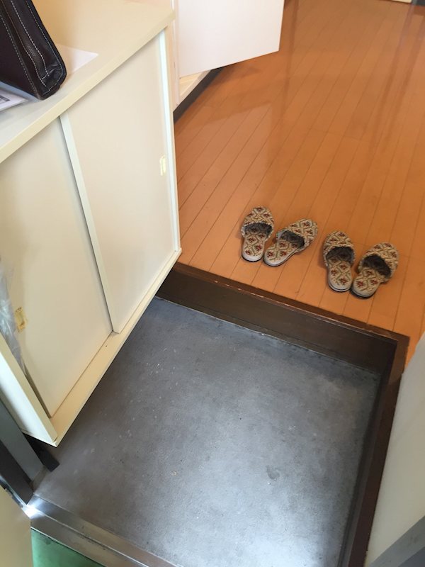 玄関