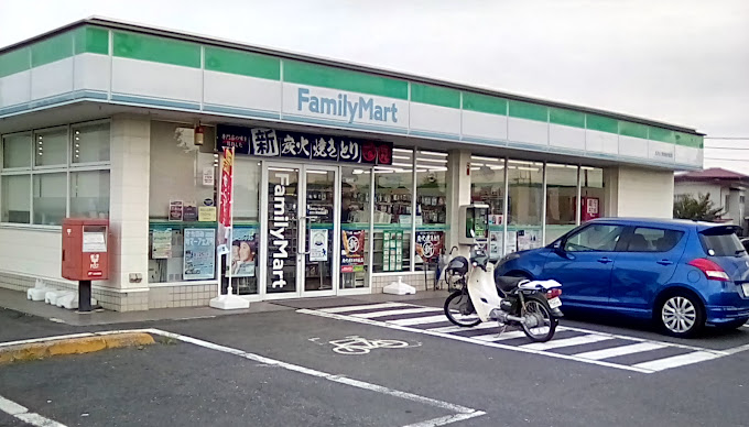 コンフォートハイツ　Ｂ棟 コンビニ