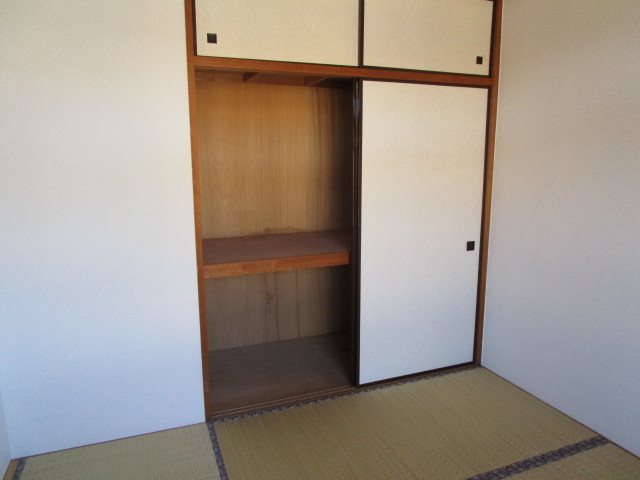 カワイハイムⅠ 収納