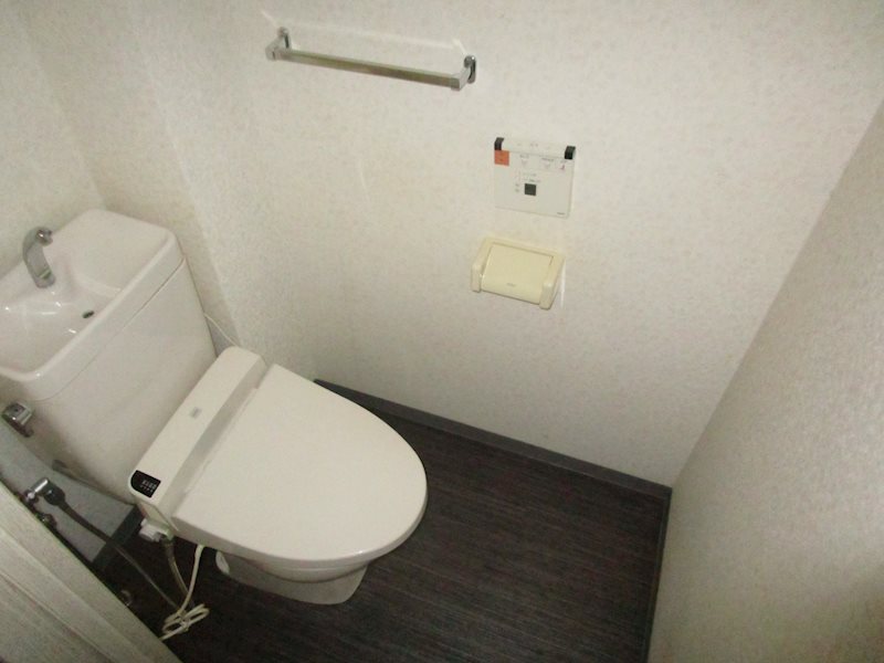 オークパレス弐番館 トイレ