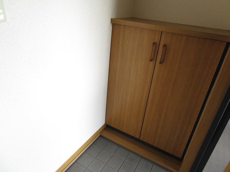 サニーホームA棟 玄関