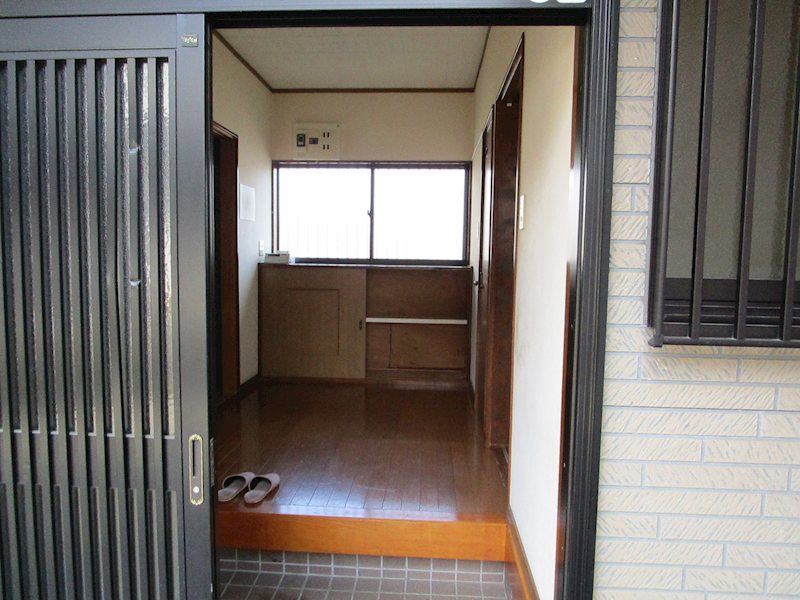 村山住宅 玄関