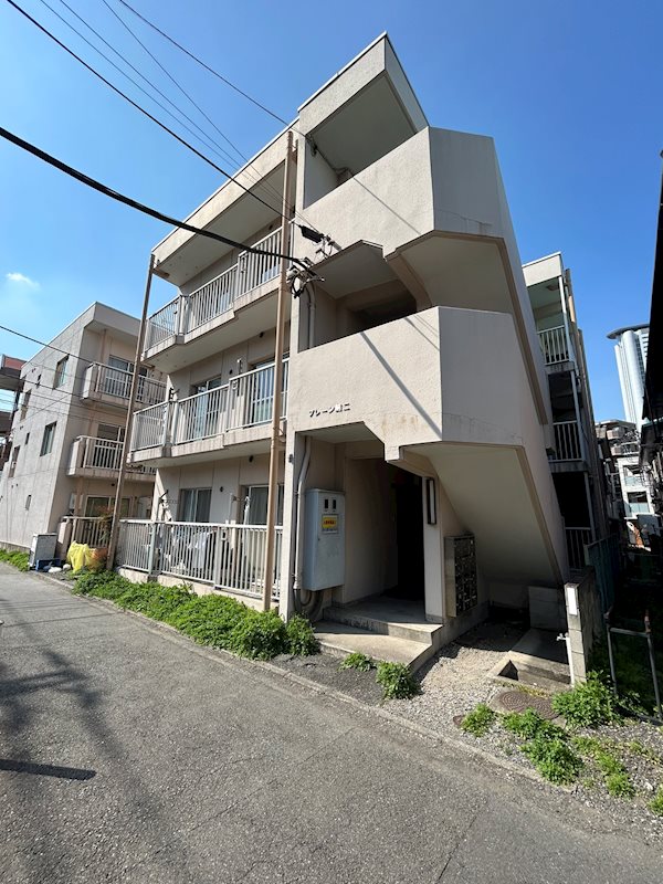 プレイン第二マンション  301号室 外観
