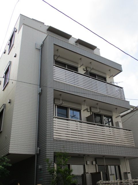 フィオーレ木月３丁目  302号室 外観