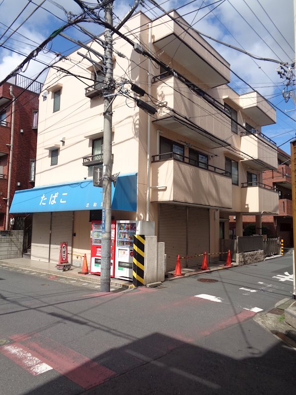サンハイツ森 301号室 外観