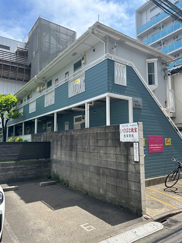 アベニューモトスミ 203号室 外観