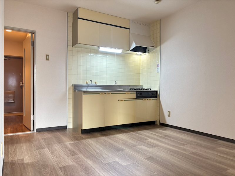 ロイヤルハイツ・すみよし リビング