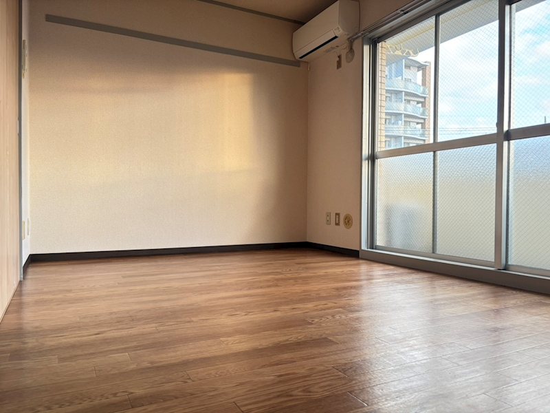 ロイヤルハイツ・すみよし ベッドルーム