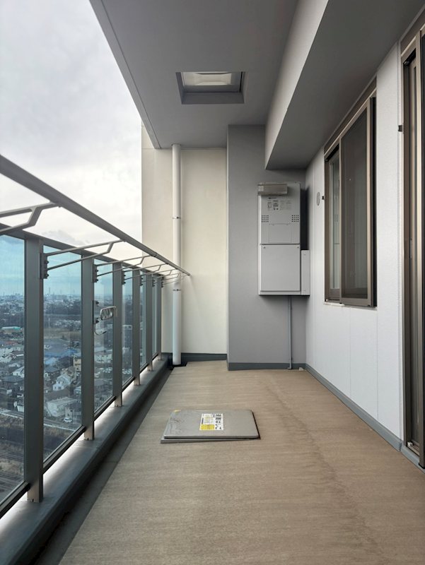 リビオタワー羽沢横浜国大 ベランダ