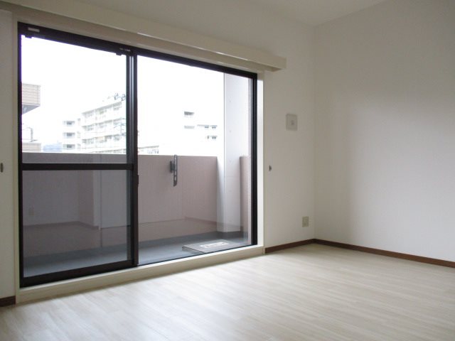 Ｓ・ＦＬＡＴ リビング