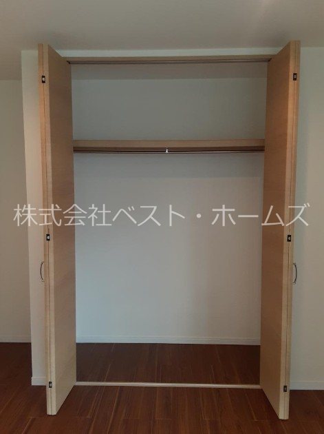 カーニーテラス 収納