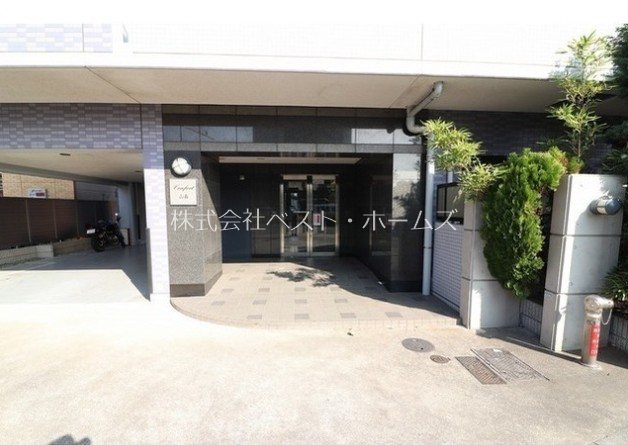 コンフォール山嘉 エントランス
