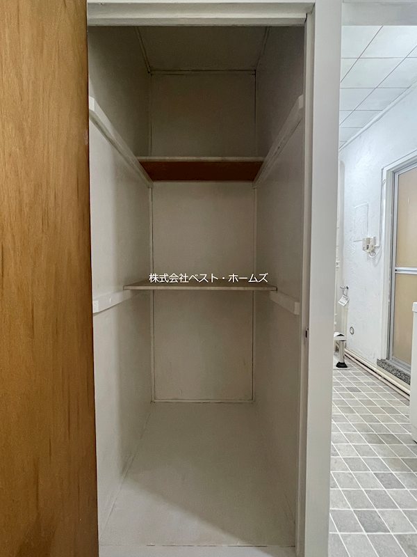 高島平団地11号棟 収納