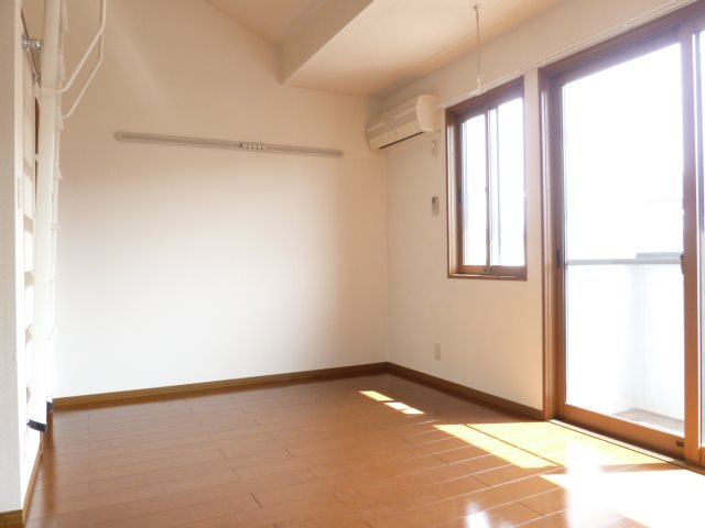 ソフィア壱番舘 ベッドルーム