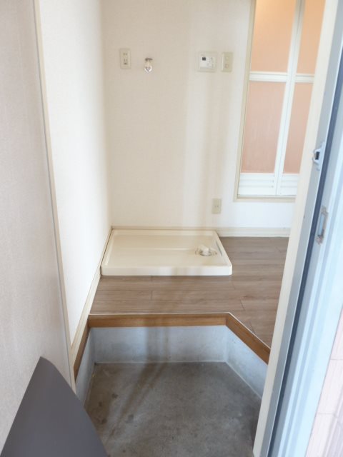 ルミエールヤマダ 玄関