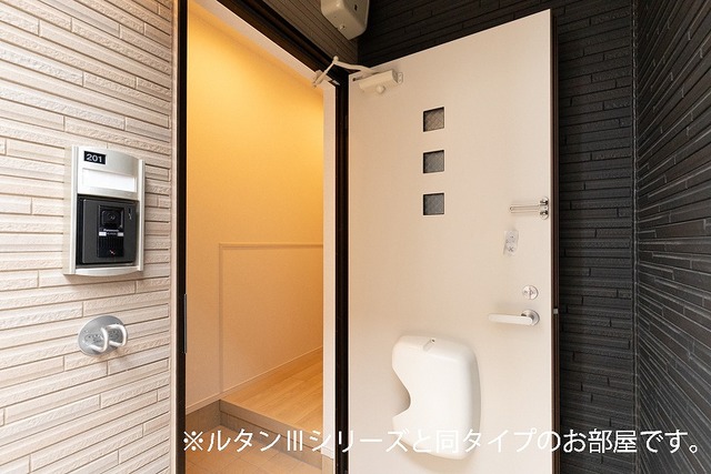 ココ　ラ　フェリーチェＢ その他7