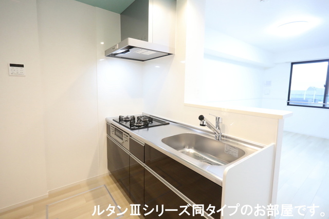 ココ　ラ　フェリーチェＢ キッチン