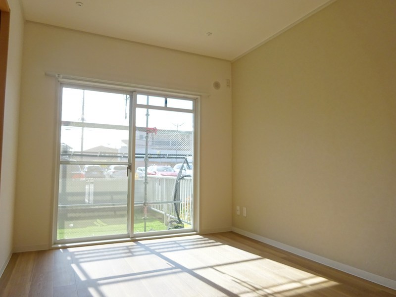 リバーサイド早川 ベッドルーム