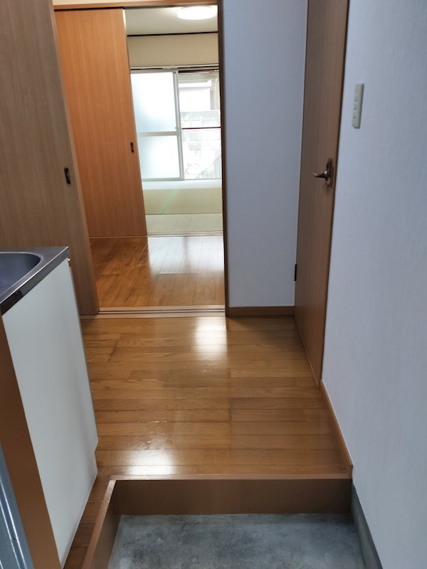 佐藤アパート 玄関