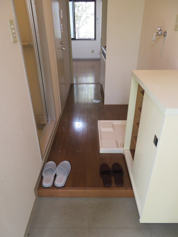ピアッツア林 玄関