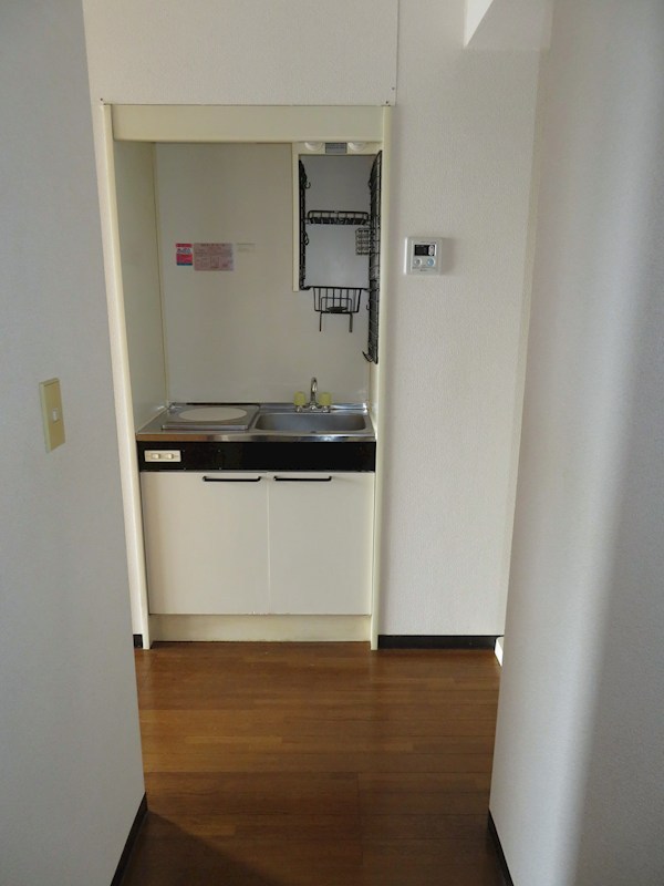 シャトレー東高円寺 玄関