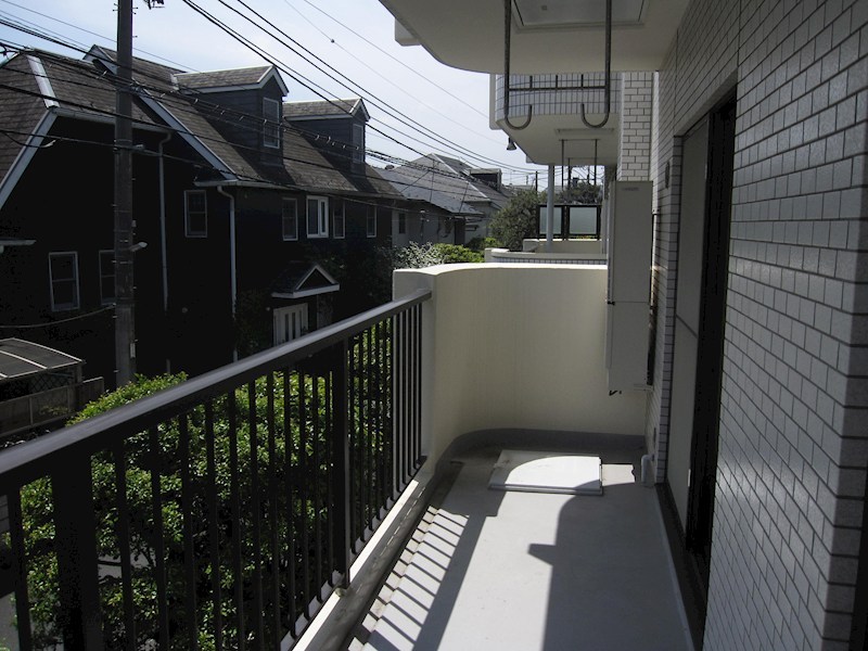 レジデンス・サンク ベランダ