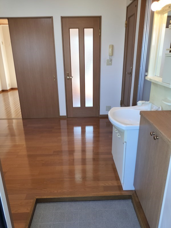 ハイムミレーニア 玄関