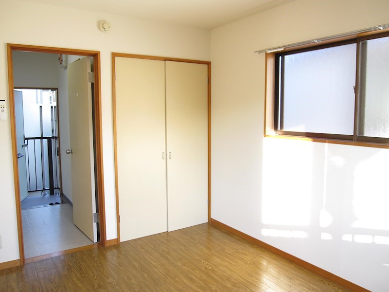 プチ・ジョウジ ベッドルーム