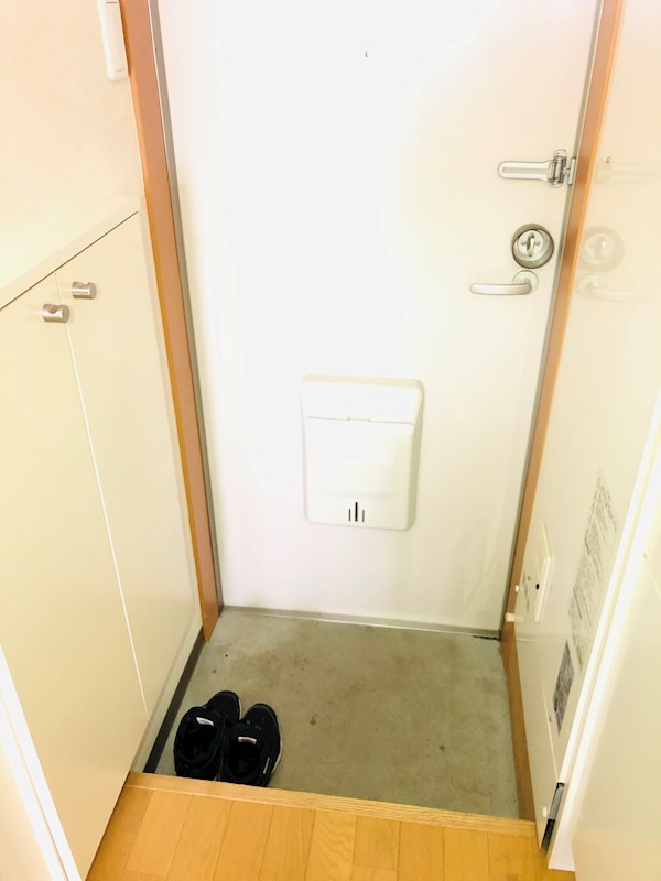 メゾンARAI Ⅱ 玄関